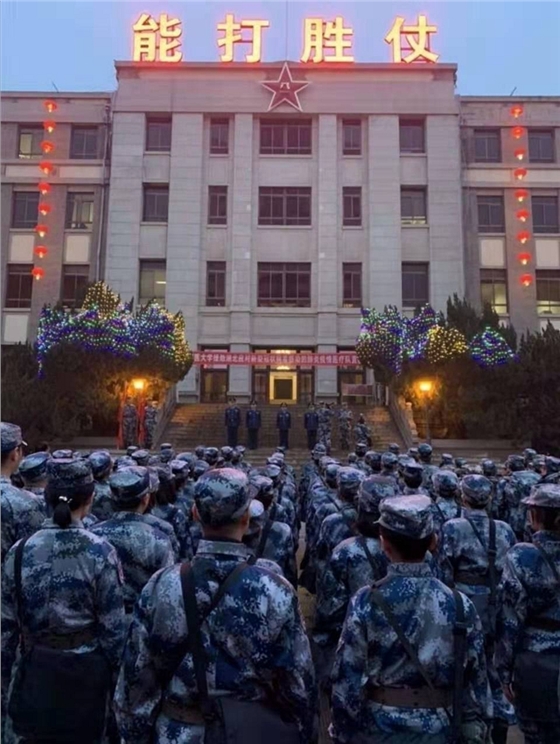 解放軍抵達(dá)后，打響疫情防控攻堅(jiān)戰(zhàn)！