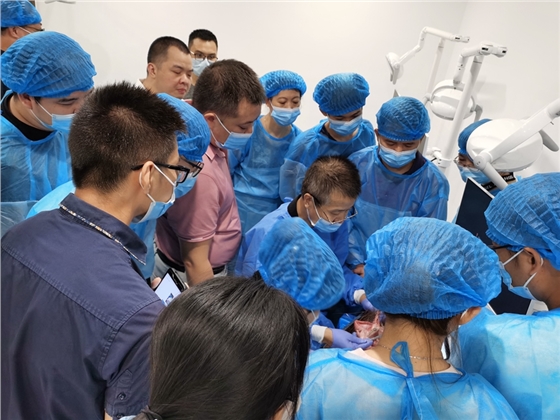 張東星老師南寧站微創拔牙實操課 宇森電動馬達助力