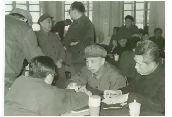 齒界鴻才—記中國百歲口腔醫師丁鴻才教授
